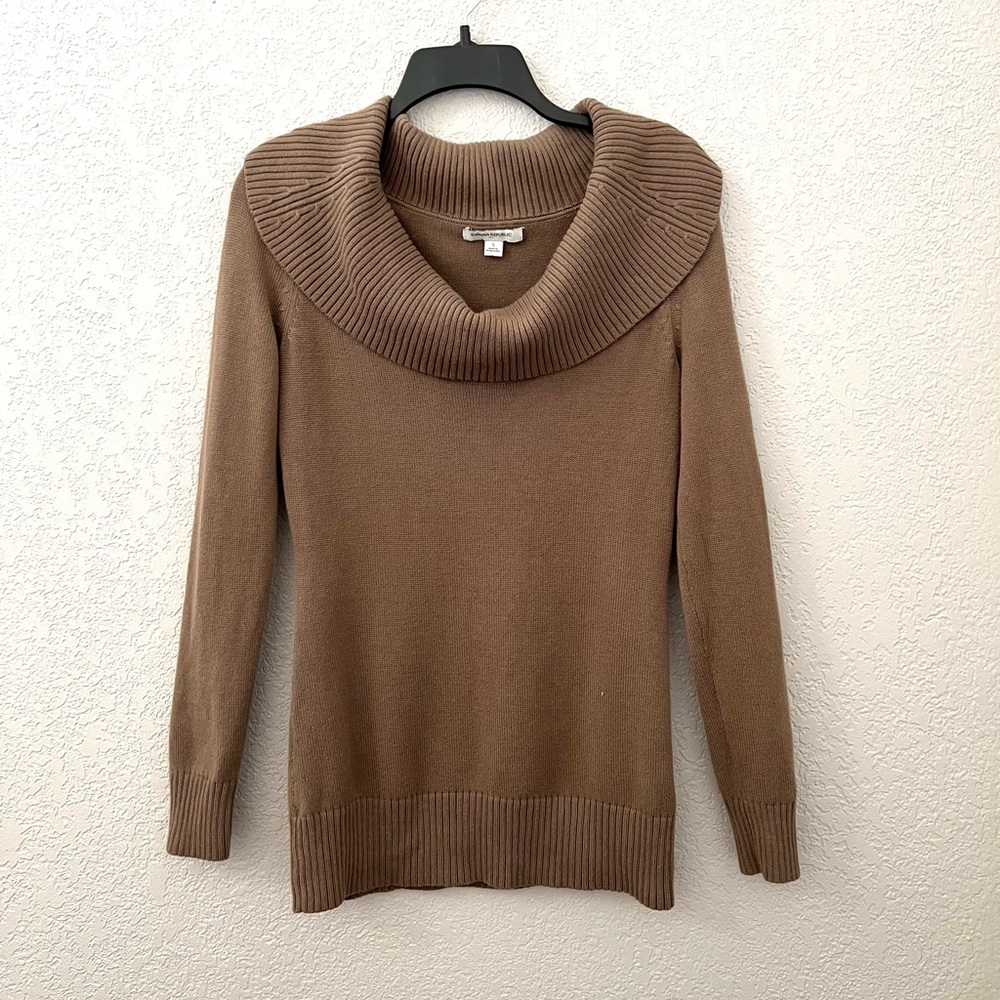 Banana Republic Putty Brown Cowl neck Long sleeve Pullover Knit Sweater Casual S